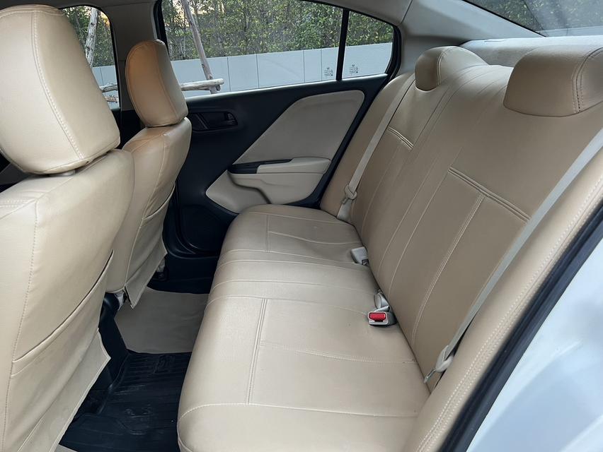 HONDA CITY ออโต้ ปี2015 มือเดียว เช็คศูนย์ 15