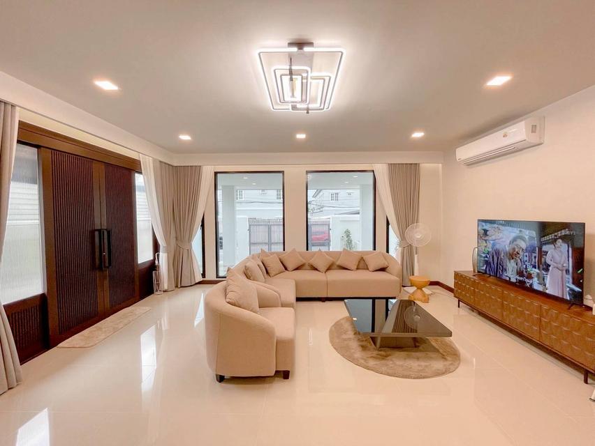 ขายทาวน์โฮม 3 ชั้น ใกล้หมู่บ้านนักกีฬาแหลมทอง บ้านรีโนเวทใหม่พร้อมอยู่ (N.1874) 5
