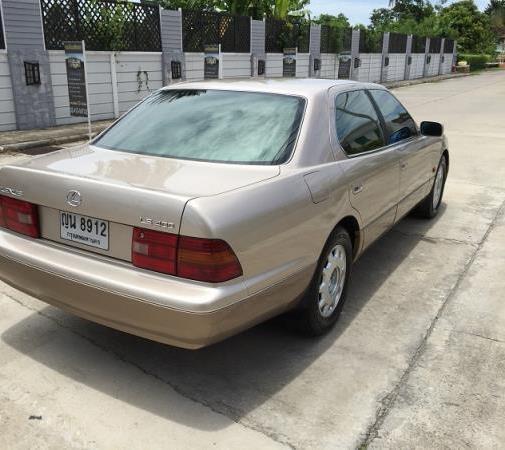 LEXUS LS400 ราคาที่ดี 4