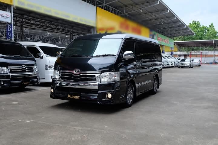 Toyota Ventury ปี 2018