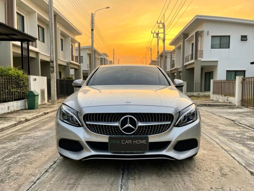 Mercedes-Benz C350e Avantgarde Plug-in Hybrid ปี2019 รูปที่ 3