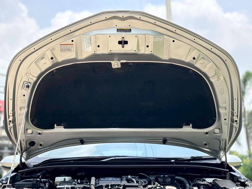 รหัสรถ PR2387 2021 TOYOTA COROLLA, ALTIS 1.8 HYBRID ENTRY 18