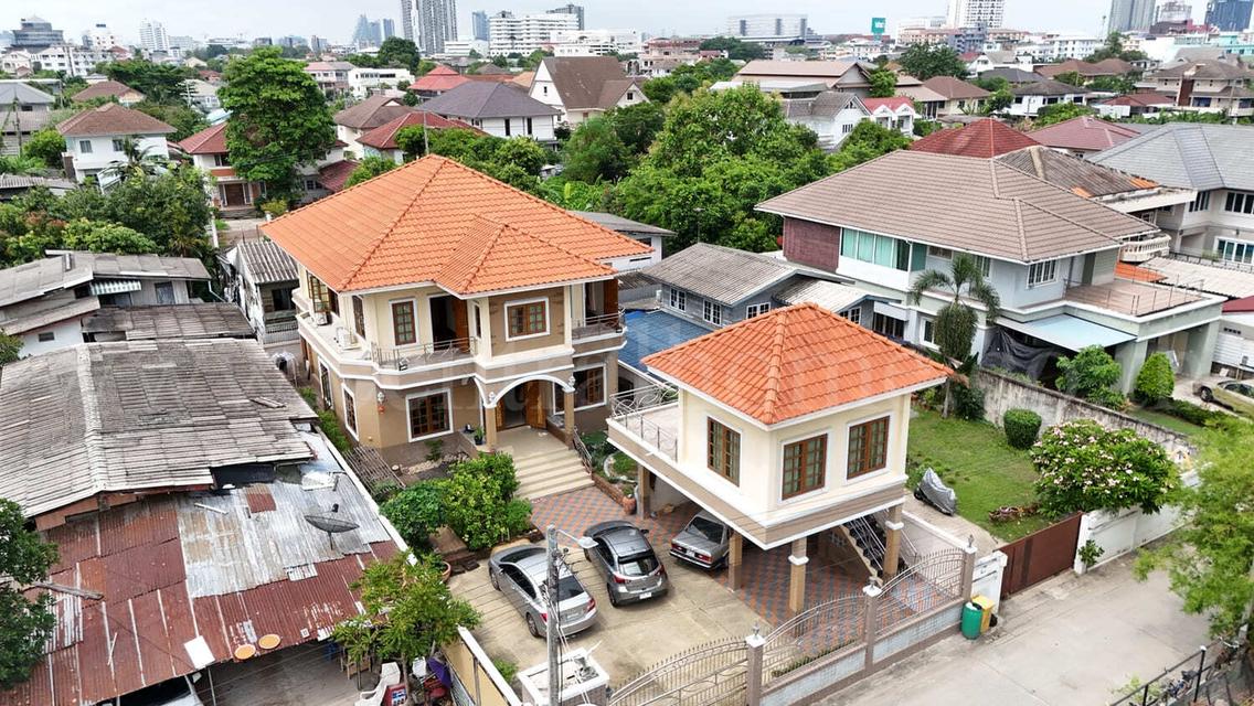 บ้านเดี่ยว 100 ตร.วา ซอย ติวานนท์ 24 ใกล้ รถไฟฟ้าสีชมพู 2