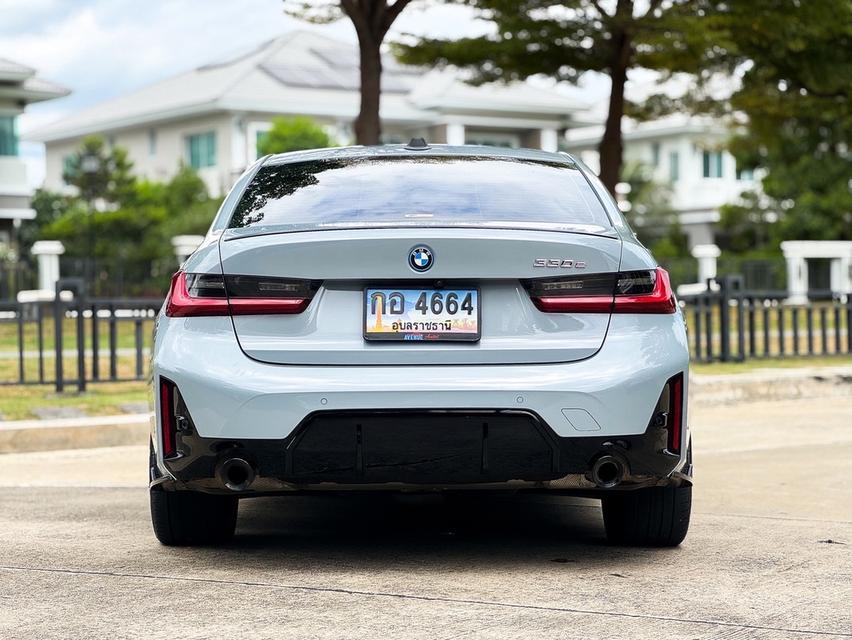 รหัสรถ AVA4664 🆙 BMW 330e M Sport LCI โฉมใหม่ ปี 2023 ตัว Top 5