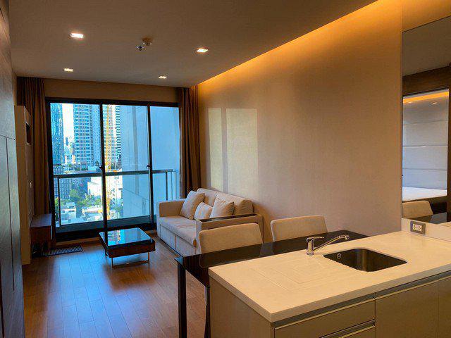 The Address Sathorn safe peaceful livable 12th floor BTS Chong Nonsi 4