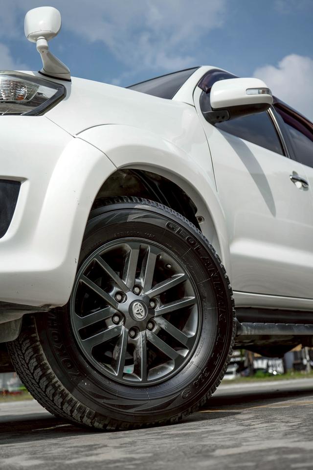 รหัสรถ CBL6651 TOYOTA FORTUNER 2.5 V AT 2015 8