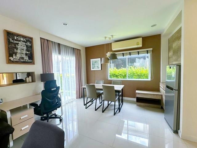 พร้อมเฟอร์ฯหรูหรา MRTมีนบุรี 2.1 กม. ร่มเกล้า 4-8 ให้เช่าคฤหาสน์ 2 ชั้น 60ตร.วา. 236ตร.ม ม.เกษมบัณฑิต ร่มเกล้า 1.2 กม. 3 2
