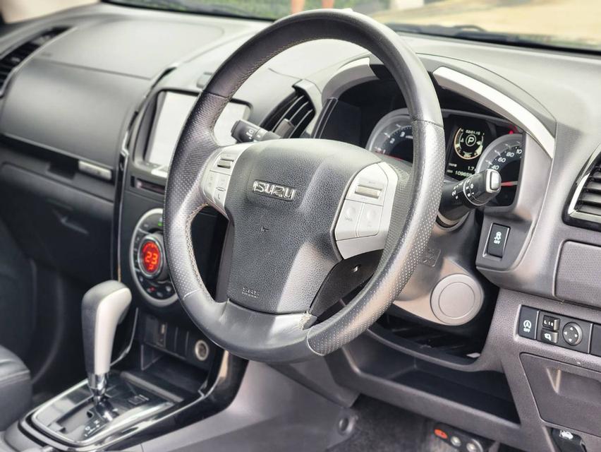 ขาย Isuzu MU-X 3.0 Ddi ปี16 11