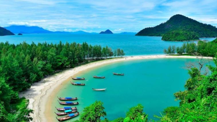 ล่องเลใต้เที่ยวเกาะพยาม จ.ระนอง รูปย่อยที่ 4