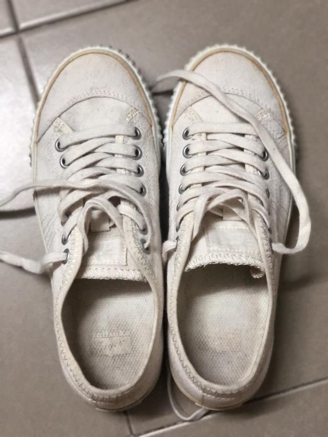 รองเท้าผ้าใบยี่ห้อ Onitsuka Tiger รูปที่ 7