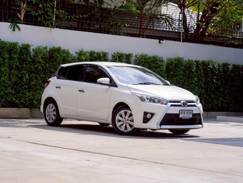 Toyota Yaris 1.2G ปี 2015