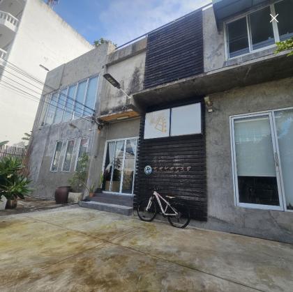 ให้เช่า Home Studio 2 ชั้น + ดาดฟ้า ขนาด 101 ตร.ว. 398 ตรม. ถนนสุขุมวิท 101-1 ซอยวชิรธรรมสาธิต51 1
