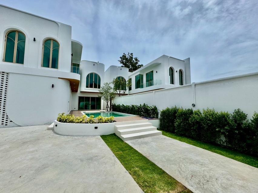 Brand New Pool Villa Pattaya For Sale  19