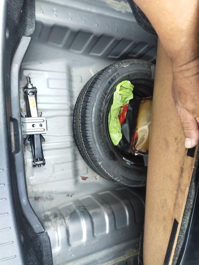 ขาย  มือ 1 ปี 12 Nissan Almera 1.2 VL ต้ว Top รูปที่ 17