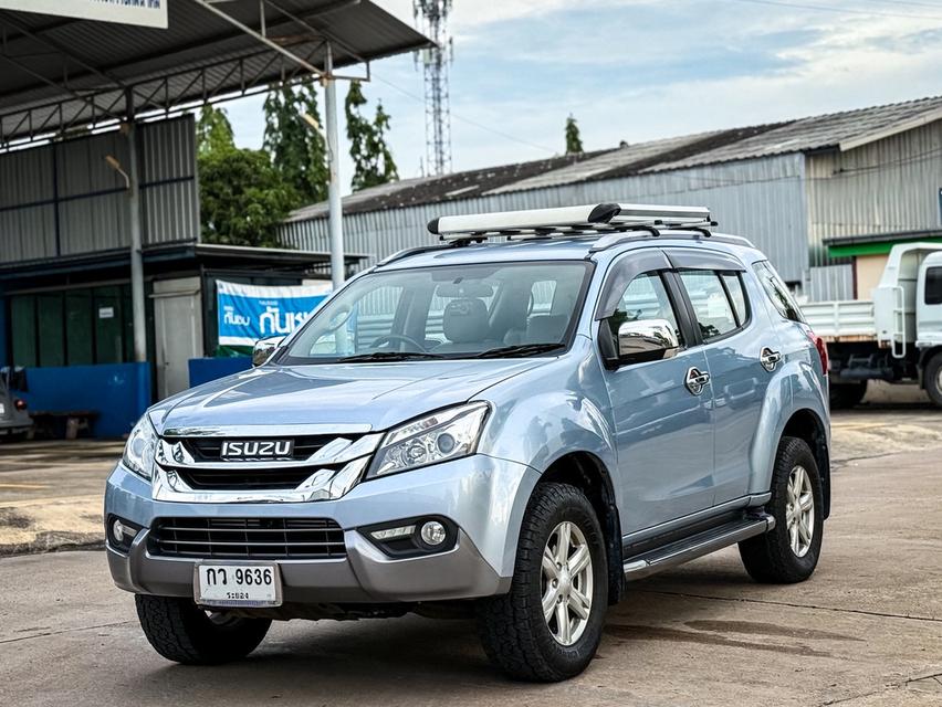 Isuzu MU-X 3.0 DVD 4wd ปี15 4