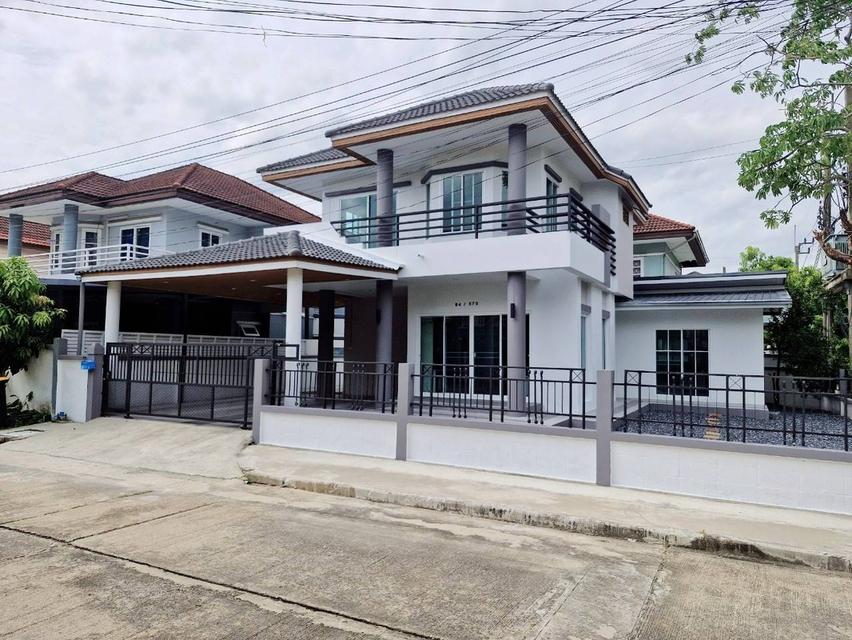 ST-O 001 🇹🇭 บ้านเดี่ยว 2 ชั้น (A premier grade renovate) **หัวมุม**  1