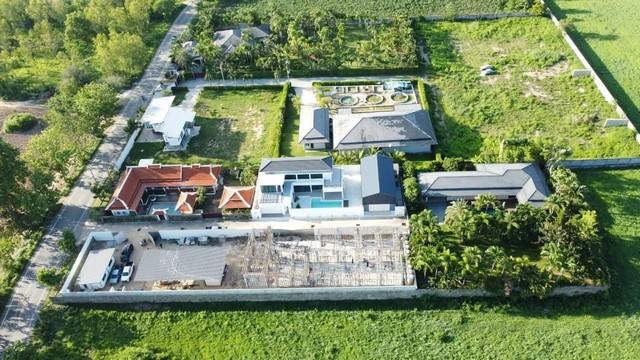 PTY01 ขายบ้านเดี่ยว 2 ชั้น พัทยา พร้อมสระว่ายน้ำส่วนตัว ใกล้สนามม้าโปโลพัทยา มีโกดังสำหรับจอดรถ ซอยทุ่งกลมตาลหมัน สยามคันทรีคลับพัทยา 1