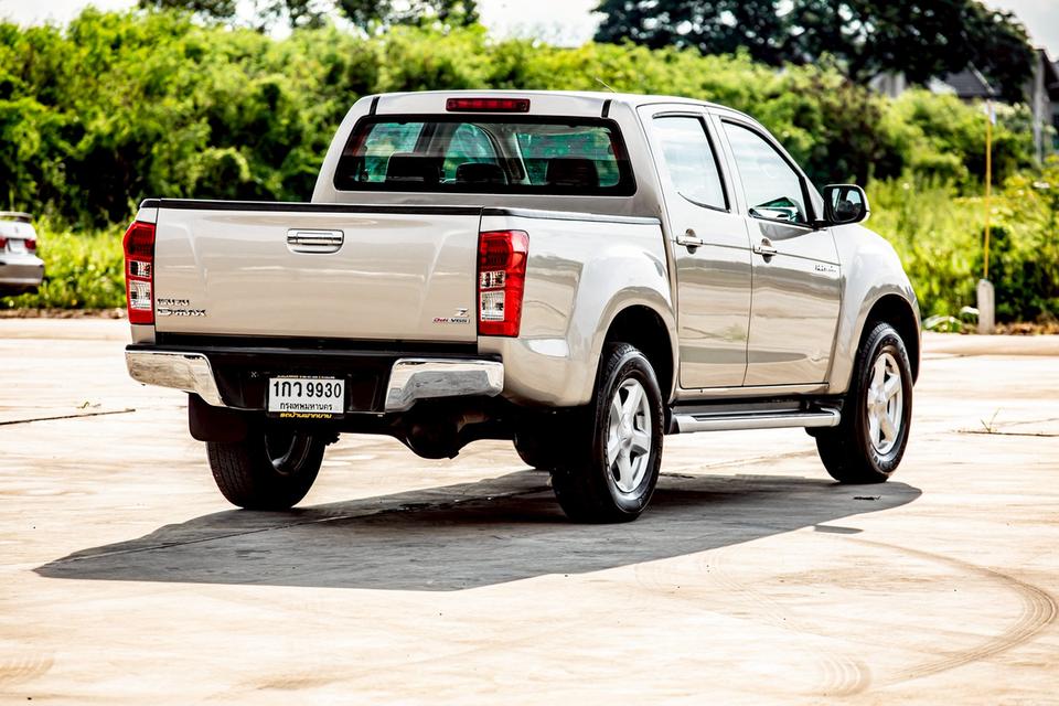 Isuzu D-Max Hi-Lander Cab4 2.5 VGS Z ท๊อป ปี 2013 เกียร์ธรรมดา 4 ประตู มือเดียวป้ายแดง 6