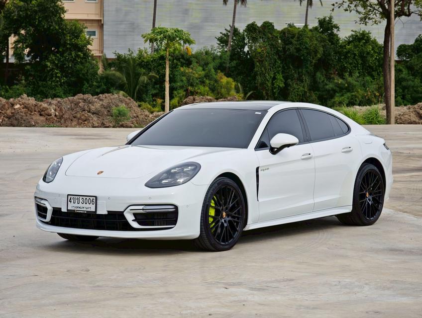 Porsche Panamera 4E-Hybird Platinum Edition ปี 2021 