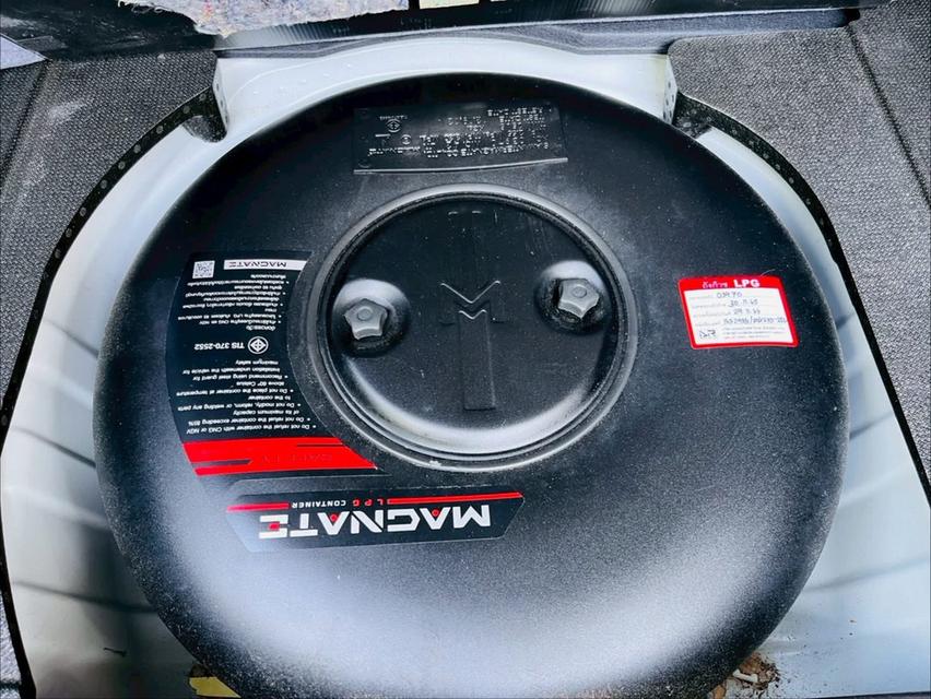 TOYOTA YARIS เครื่อง1.2cc.+LPG รุ่น ENTRY (AUTO) ปี 2022  ประหยัดน้ำมันคูณสอง รูปที่ 12