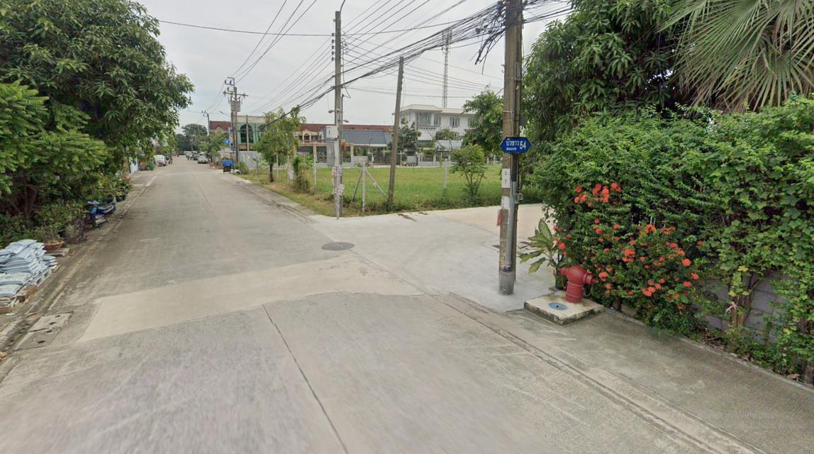 ขายที่ดินสุดยอดทำเลทอง ถมแล้ว 151 ตรว. ติดถนนสามด้าน  ซอยรามคำแหง 166 (สถานีรถไฟฟ้า อยู่ปากซอย ) ต.แสนแสบ อ.แสนแสบ กรุงเทพฯ 3