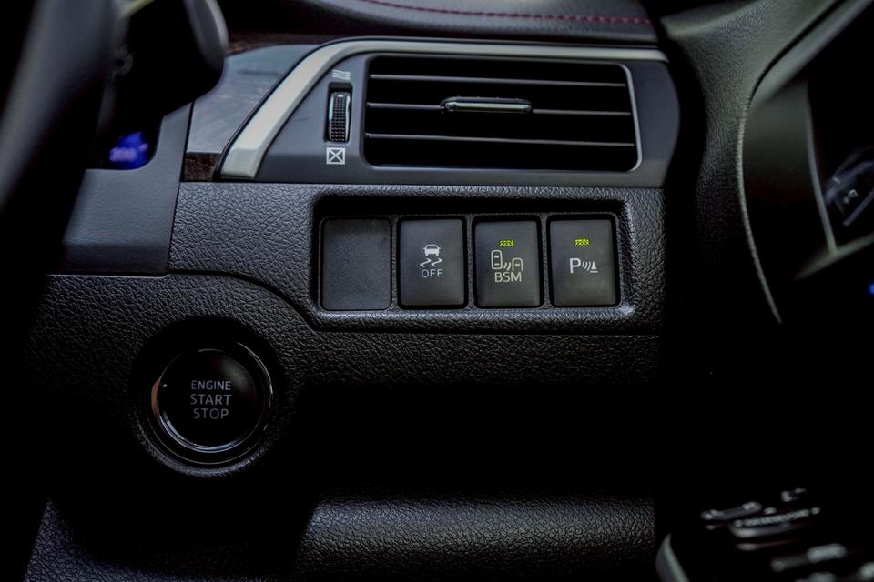 รหัสรถ CBL8637 TOYOTA CAMRY 2.0 G Extremo AT 2016 7