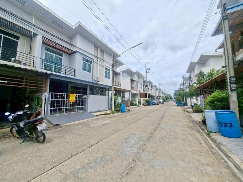 ขายบ้าน 2 ชั้น หมู่บ้านไทยสมบูรณ์3 ใกล้ตลาดไทยสมบูรณ์ 3