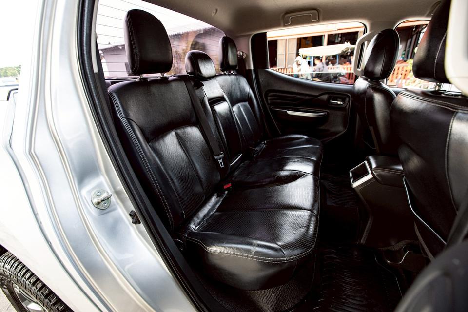 Mitsubishi Triton 2.4GT ปี19 14