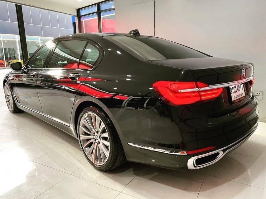 BMW 740Li 3.0 Twin Power Turbo 326 hp V6 Pure Excellence G12 ปี 17 | ENNXO