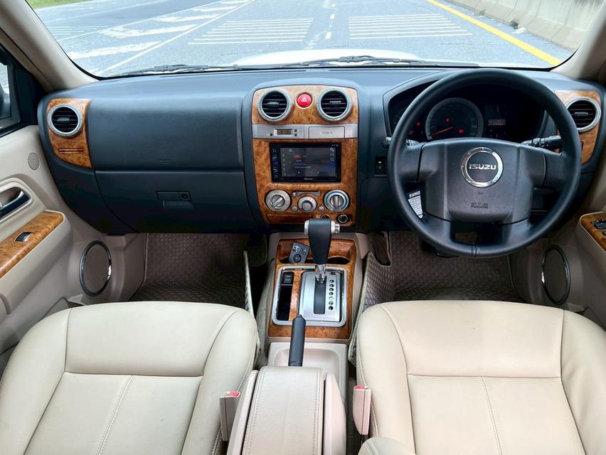 ISUZU MU-7 3.0 PRIMO ปี 2010 11