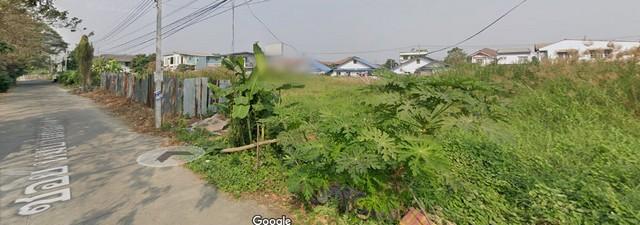 ขายด่วน พื้นที่ดิน ที่ดินถมแล้ว ซ.สวนผัก 50 0 SQ.WA 0 NGAN 1 RAI 20000000 THB ใกล้กับ ห่างถนนสวนผัก ประมาณ 600 ม. และห่า 5