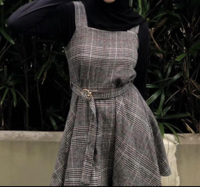 ชุดมินิเดรสลายตารางสีเทา