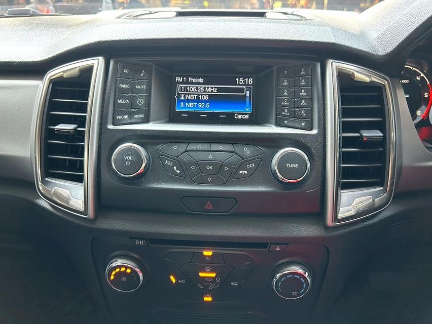 ขายรถ Ford Ranger 2.2XLT HI-RIDER DOUBLE CAB ปี 2019 สีขาว เกียร์ออโต้ รูปที่ 14