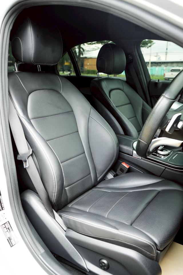 รหัสรถ CBL6226 Mercedes-Benz C300e 2.0 AMG Sport W205 AT 2022 12