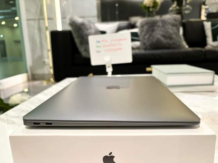 MacBook Air M1 2020 13 นิ้ว 3