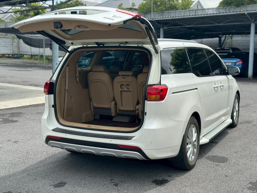 KIA CANIVAL Wagon 4dr EX 11st SA 6sp FWD 2.2DTi (CBU) Y2015 สีขาว ออโต้