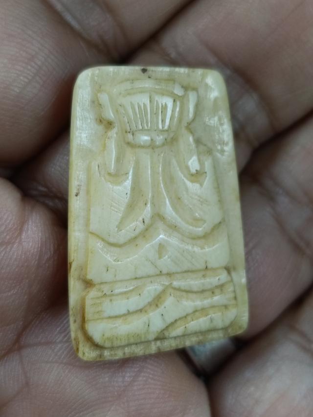 พระปิดตาแกะจากงาช้าง 5