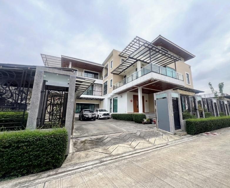 ขายบ้านเดี่ยว 3 ชั้น 1-0-74.5 ไร่ ซอยปุณณวิถี 27 แยก 1 ใกล้ BTS ปุณณวิถี 1