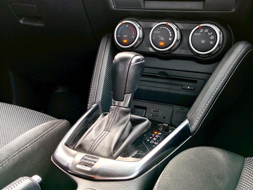 MAZDA2 1.3 High Connect A/T ปี 2018 15