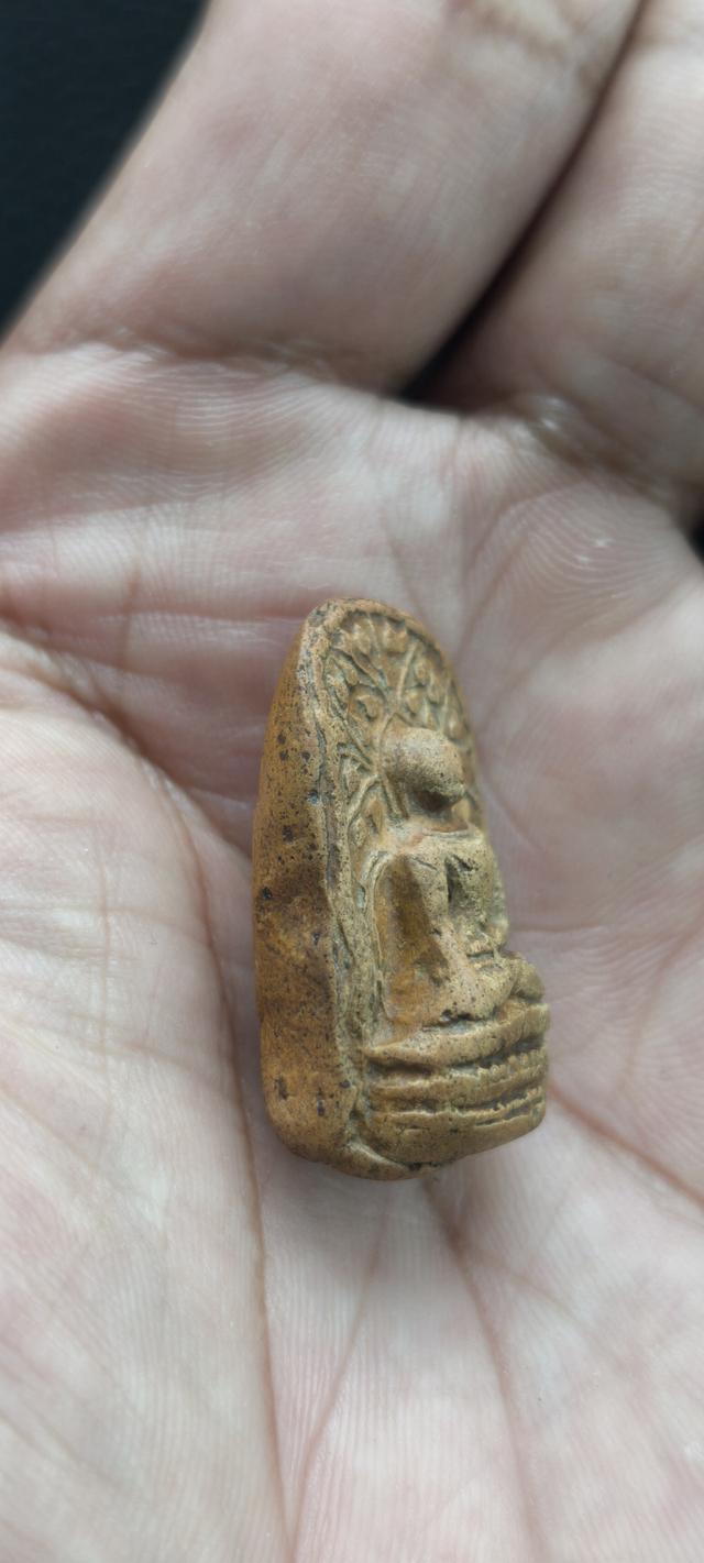 พระคงลำพูน 5