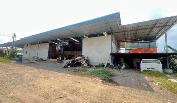 [ขายด่วน] โกดัง 200 ตร.ว. ซ.สุวินทวงศ์ 82/3  ห่างจากถนนใหญ่ เพียง 100 เมตรโครงสร้างเหล็ก ถมสูงกว่าถนน 1 เมตร 1