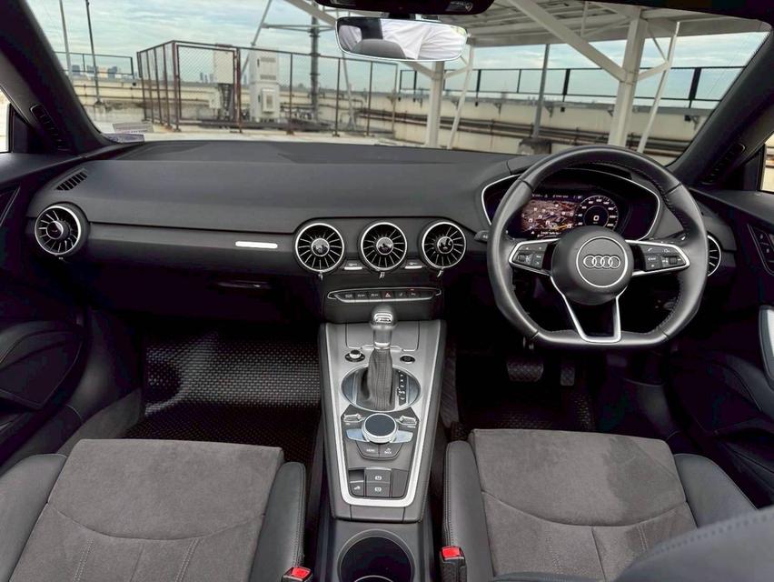 Audi TT 45 TFSI Final Icon Black Convertibleปี 2023 ไมล์ 3,xxx kmราคา 2,390,000 บาท รูปที่ 15