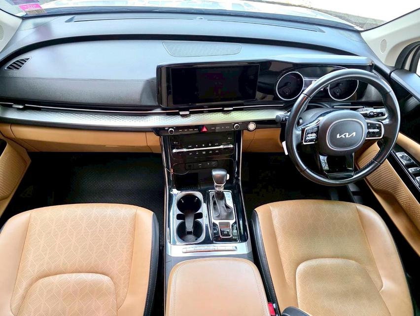 Kia grand carnival 2.2 EX สีขาว ปี 2022 ไมล์ 140,000 กม. 10