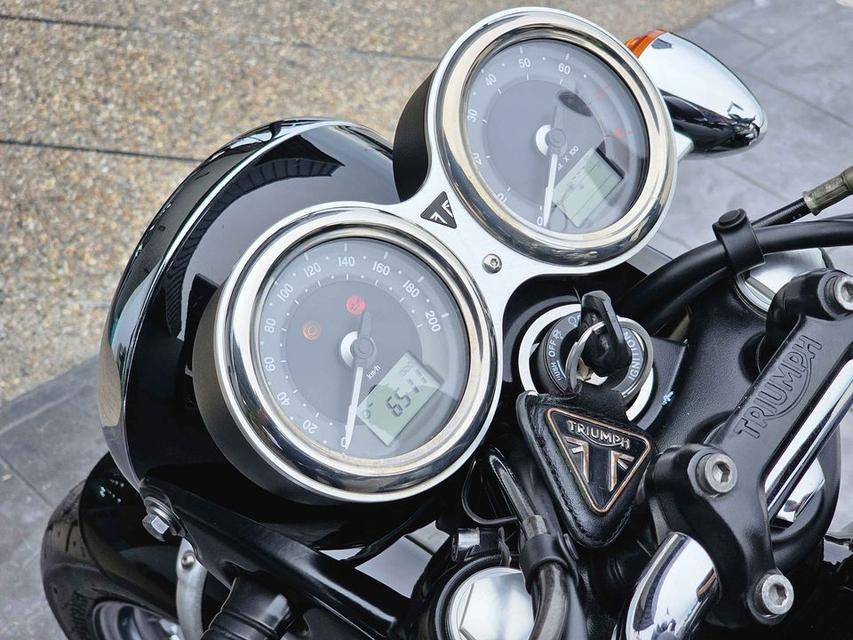 Triumph Bonneville T100 Black ปี 2019 5