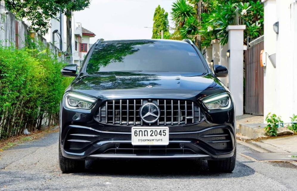 BENZ GLA 35 amg 4 MATIC ปี 2021  ไมล์ 50,000 km. 2