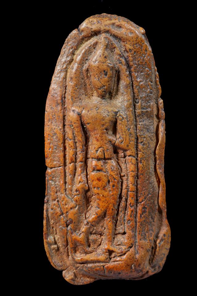 พระลีลาเม็ดขนุน