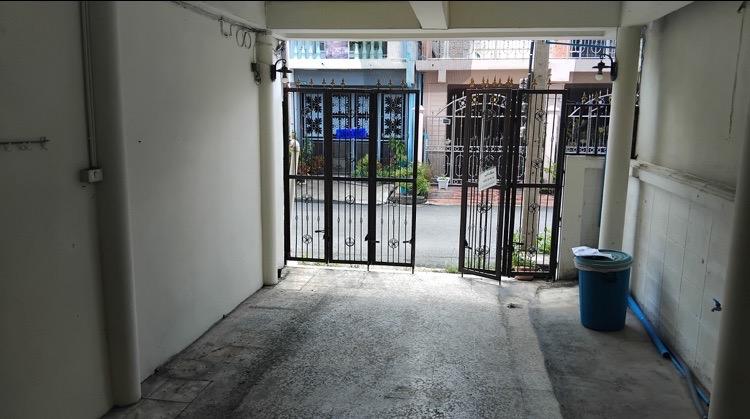 บ้านทาวเฮ้าส์ 2 ชั้น 20 ตรว. 2