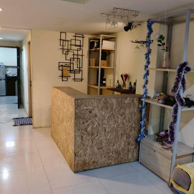 ขายตึกแถว 3 ชั้น พร้อมชั้นลอยเก็บของอีก 1 ชั้น 43.2 ตร.ว. ซอย สุภาพงษ์ 1 แยก 6 5