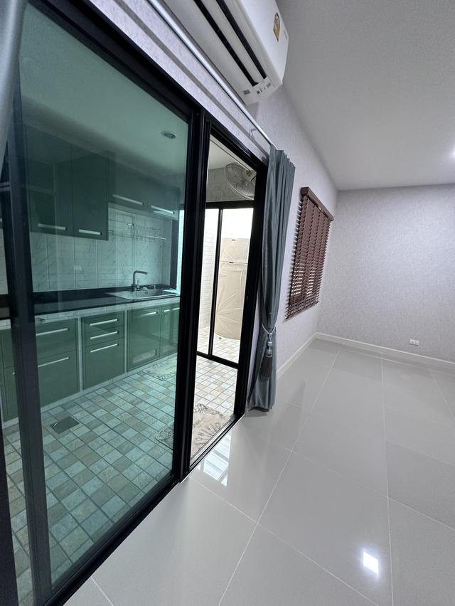 ขายด่วน ทาวน์โฮมสิริเพลส พหลโยธิน52 ใกล้รถไฟฟ้า สายสีเขียว สถานีสะพานใหม่ (โซนหน้าสวน) 9