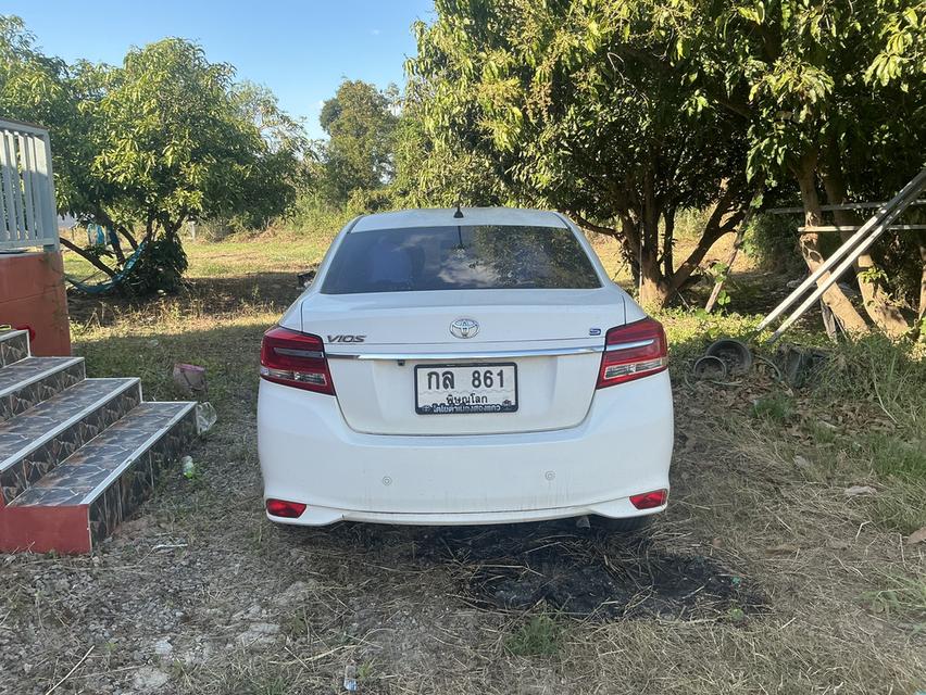 รถยนต์ vios 2017 สีขาว ตัวท็อป รถบ้านขายเอง 2
